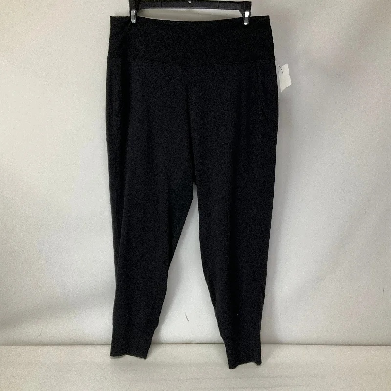 Black Athletic Pants Athleta, Size M