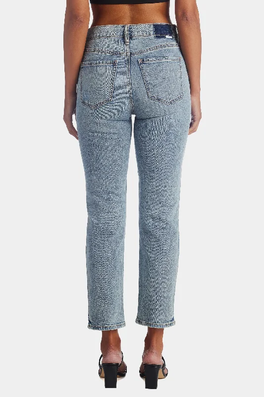 Straight Up High Rise Straight Leg Jeans