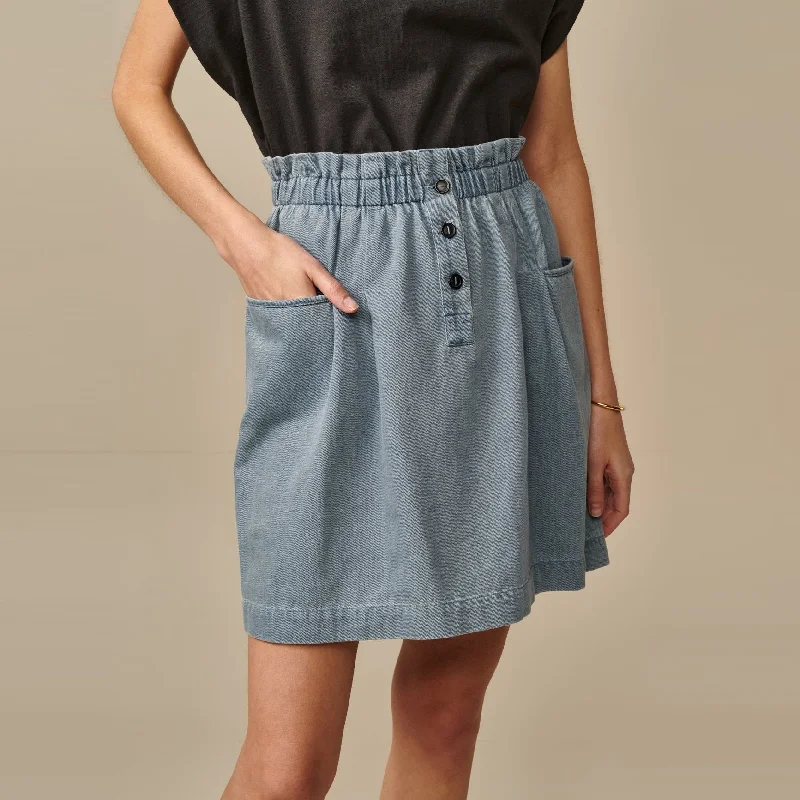 Avery Skirt (Light Blue)