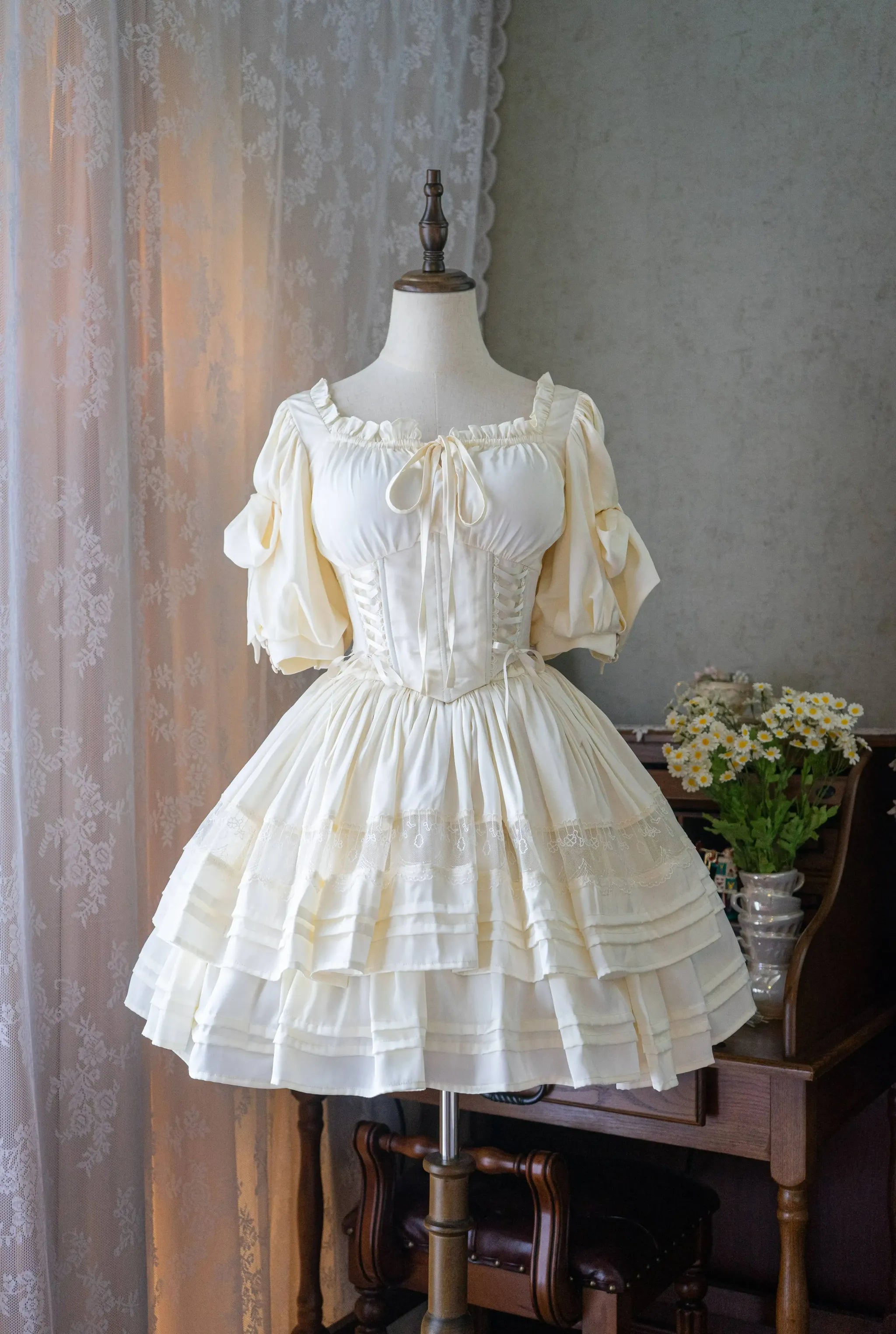 S / ivory skirt - short length