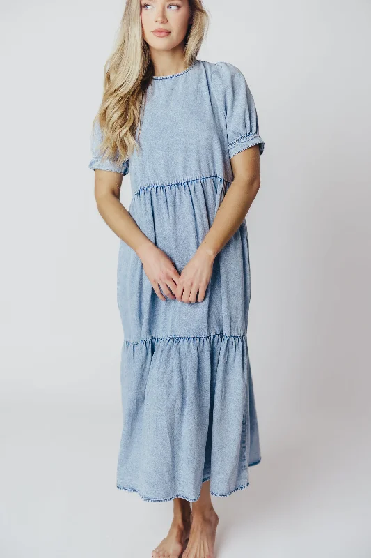 Margo Tiered Midi Dress in Acid Wash Denim