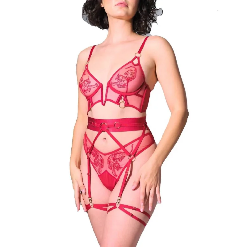 Paramount Garter 311753 In Crimson